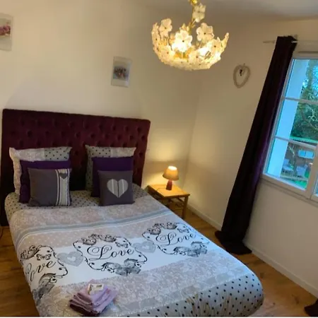 Bed & Breakfast D'hotes Sous Les Grands Chenes Du Chene *