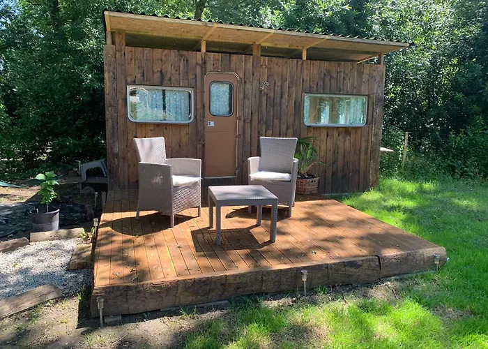 D'hôtes Sous Les Grands Chênes Du Chene Couette-café Saint-Etienne-de-Corcoue