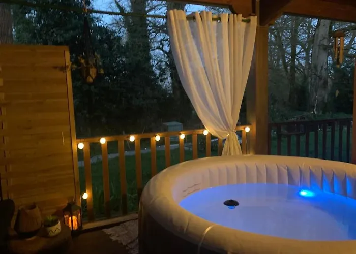 D'hôtes Sous Les Grands Chênes Du Chene Saint-Etienne-de-Corcoue